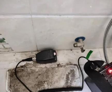 秭归屋顶漏水维修公司分享下卫生间漏水的危害及解决方法